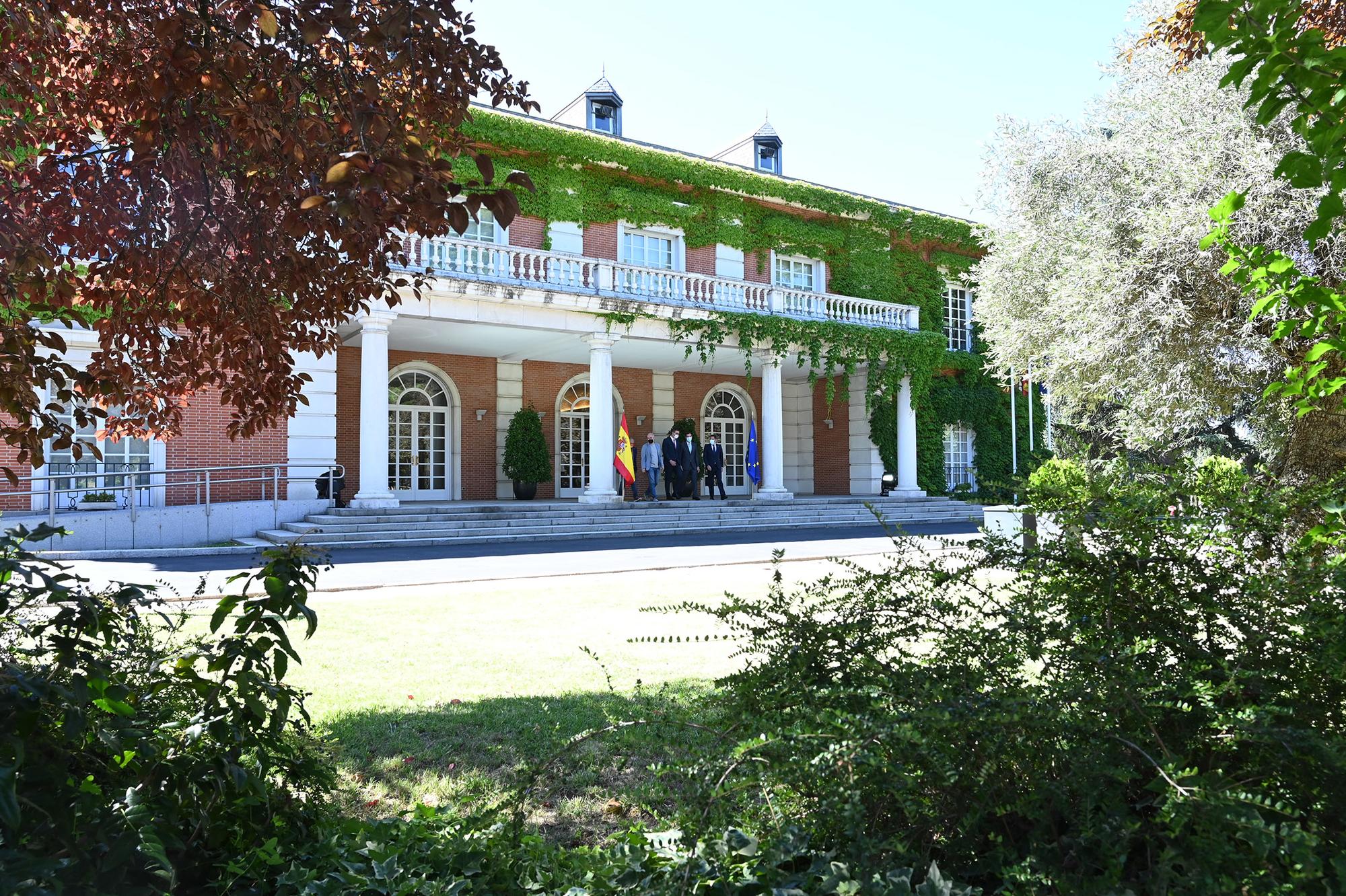 Moncloa Firma Sindicatos